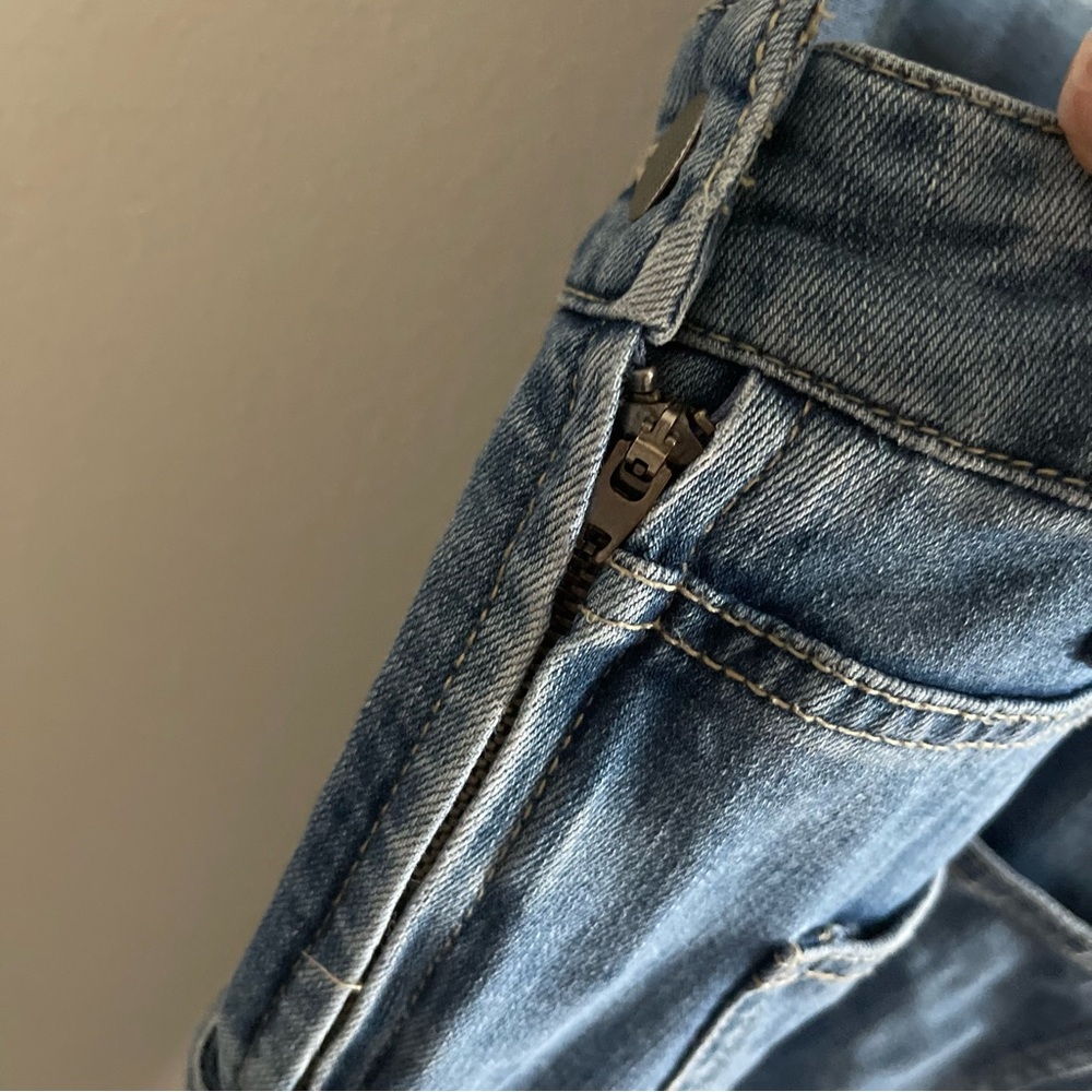 Free People size 27 medium wash overalls with pockets - Picture 7 of 8